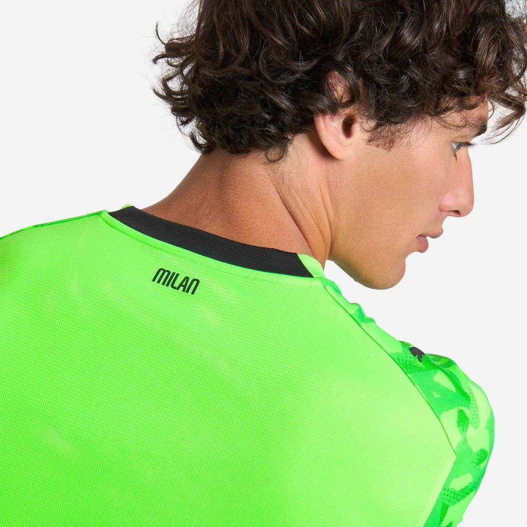 AC Milan Goalkeeper 3 26/27 - Fan Version