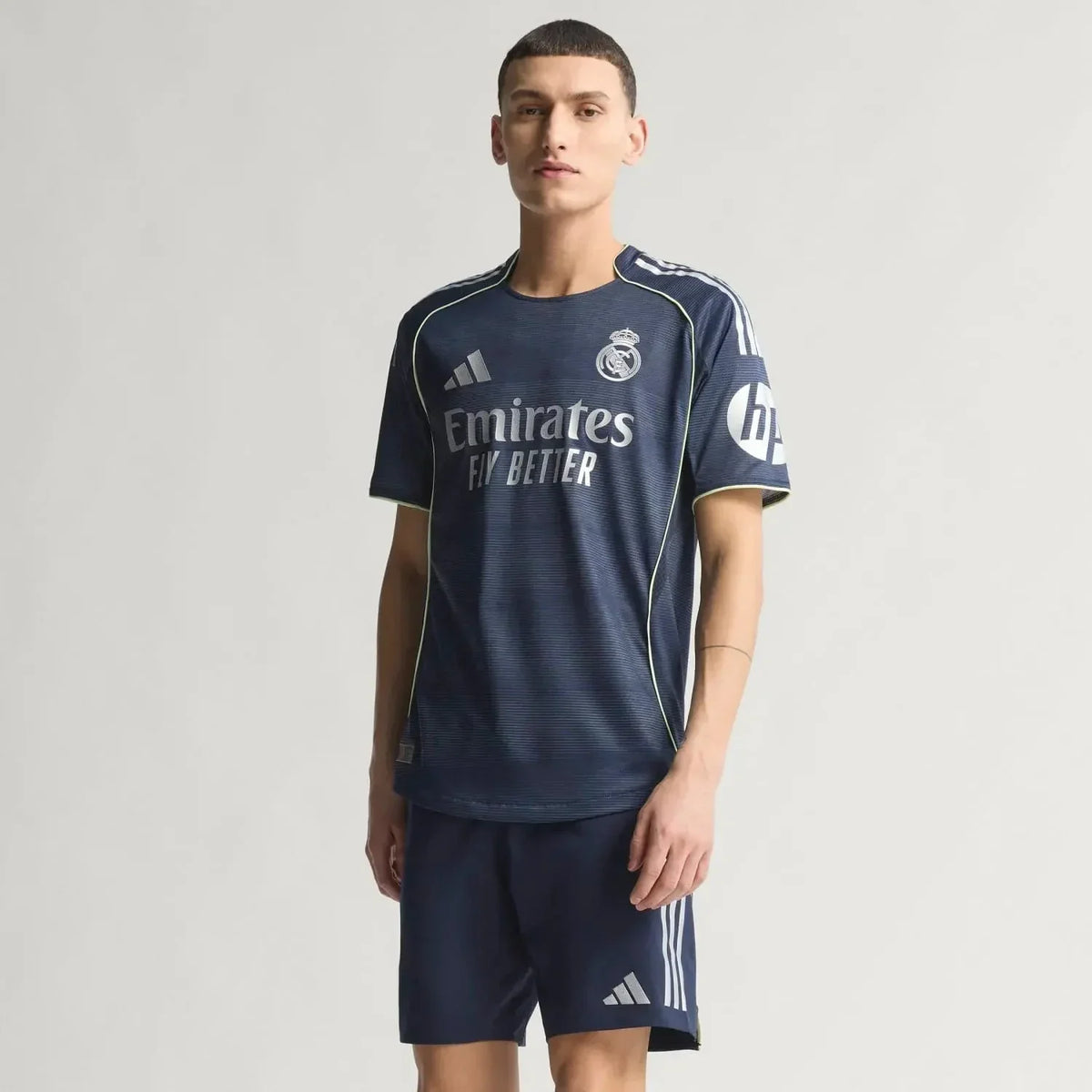 Jersey Real Madrid Away Player 25/26 - Azul