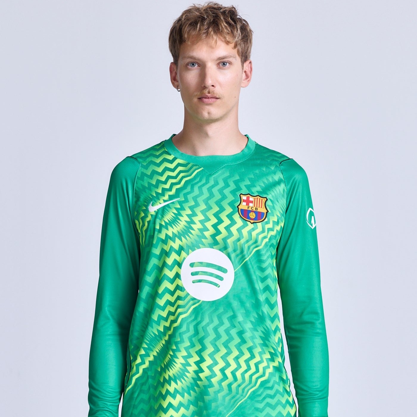 Barcelona Goalkeeper 2 26/27 Long Sleeve - Fan Version